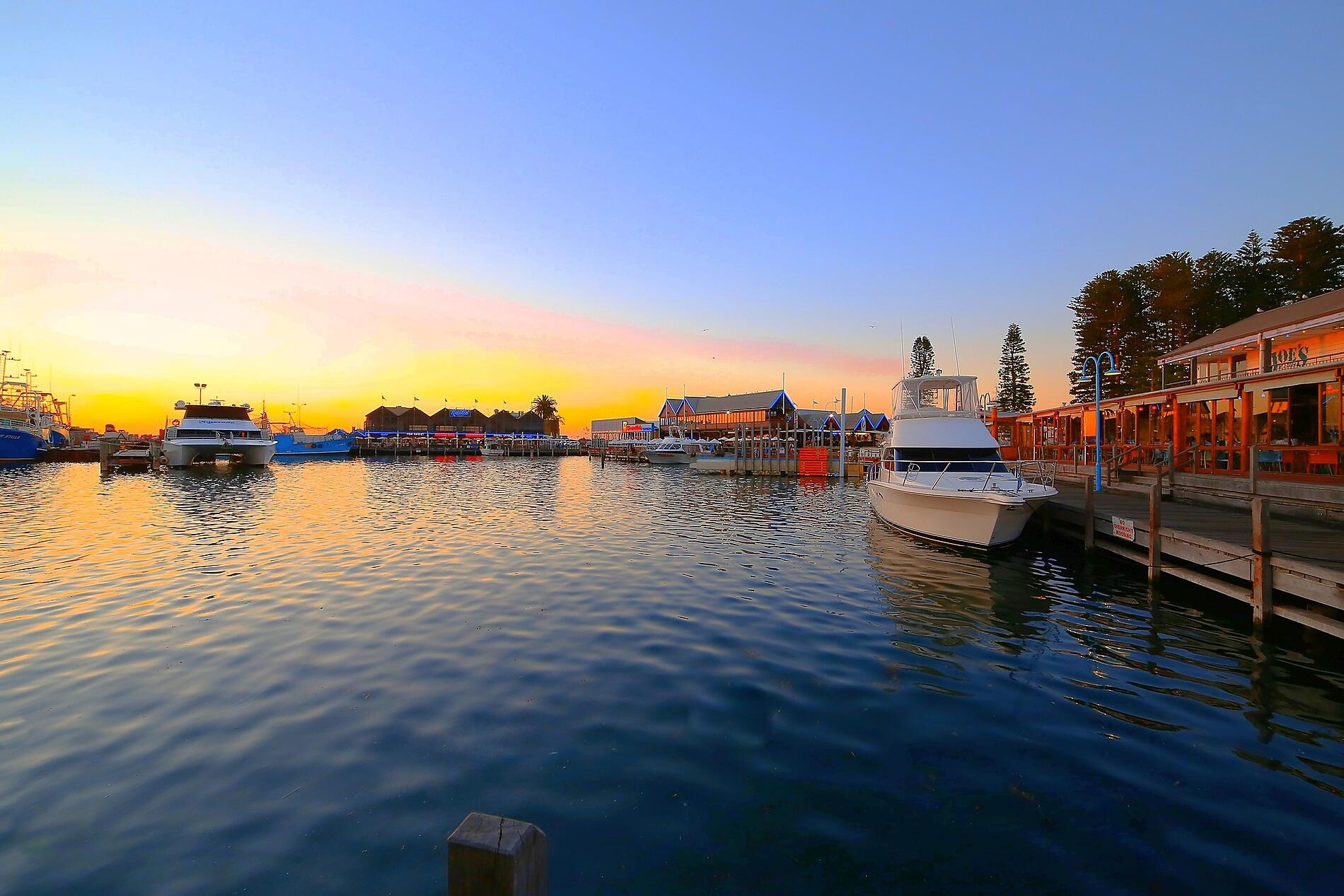fremantle-2941976_1920-pixabay.jpg