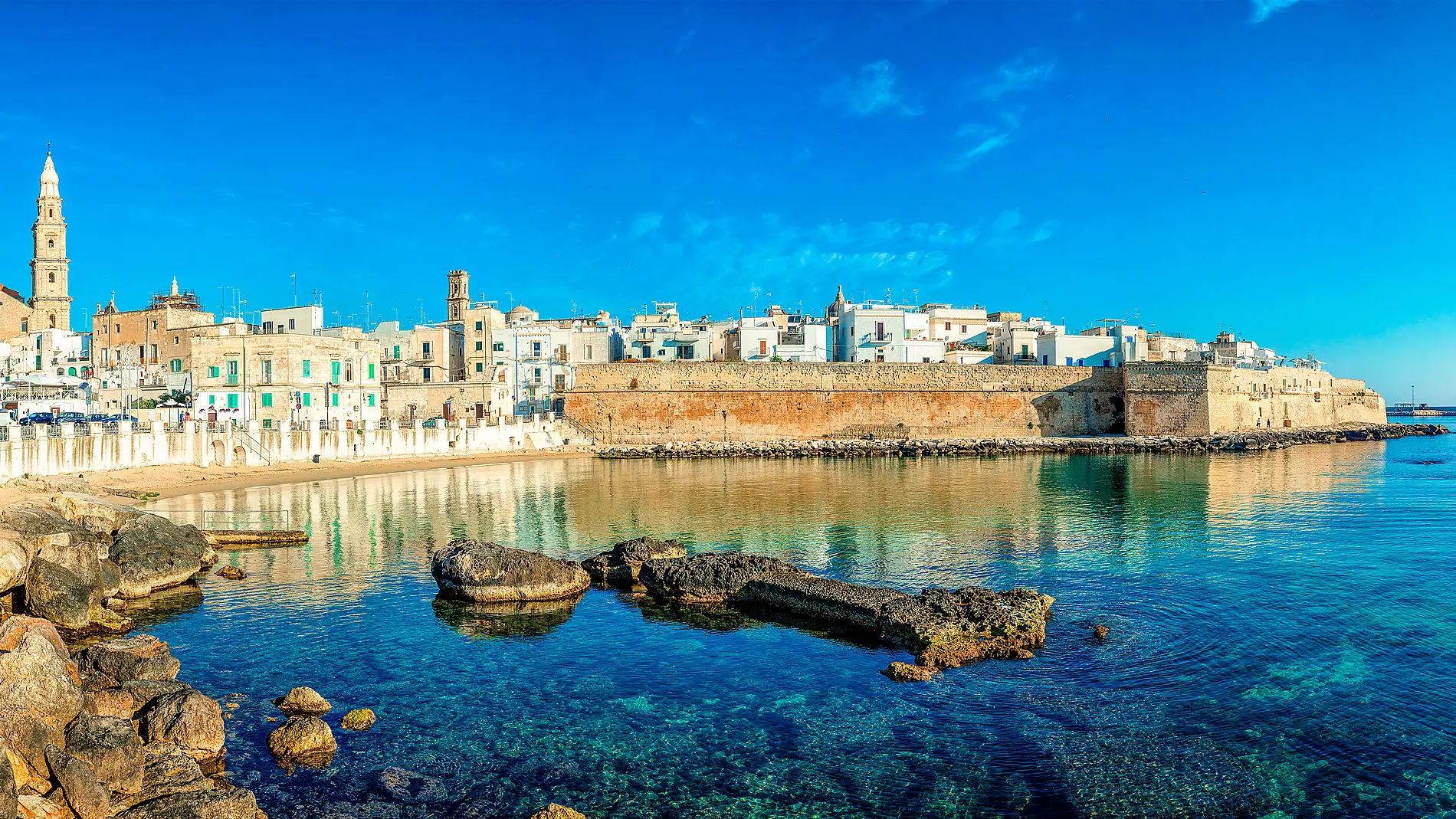 Des Pouilles à la Sicile, sous les voiles du Ponant Des Pouilles à la Sicile, sous les voiles du Ponant