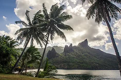 2 Janv 27 - Hatiheu, île de Nuku Hiva