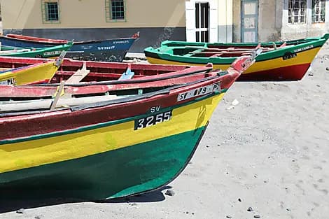 8 Nov 25 - Mindelo