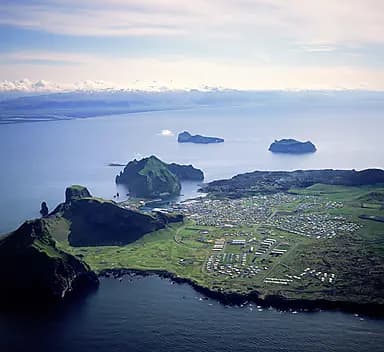 17 Juil 27 - Navigation dans les îles Vestmann