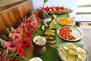 Croisière sur le lagon et banquet polynésien