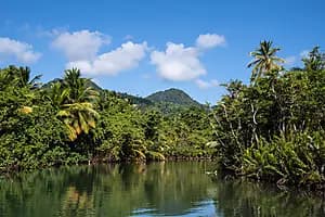 La rivière Indienne en barque