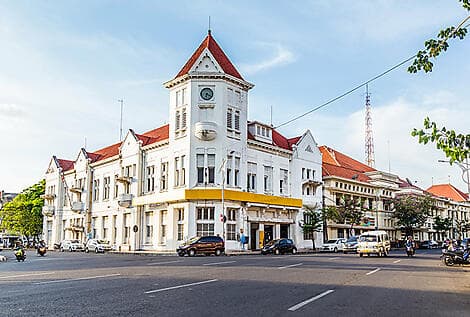 21 Mars 27 - Surabaya, Java