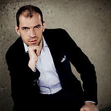 ANDREI_KOROBEINIKOV4M-G-tWU.jpg