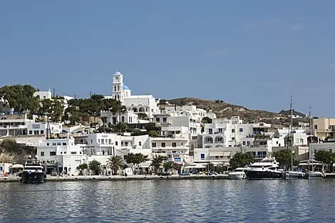 8 Juil 26 - Adamas, Milos