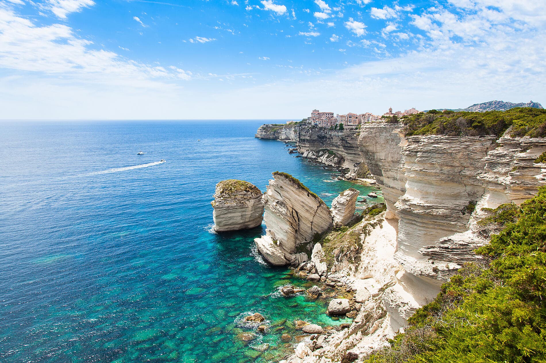 L’art en filigrane, des rivages français aux côtes italiennes 