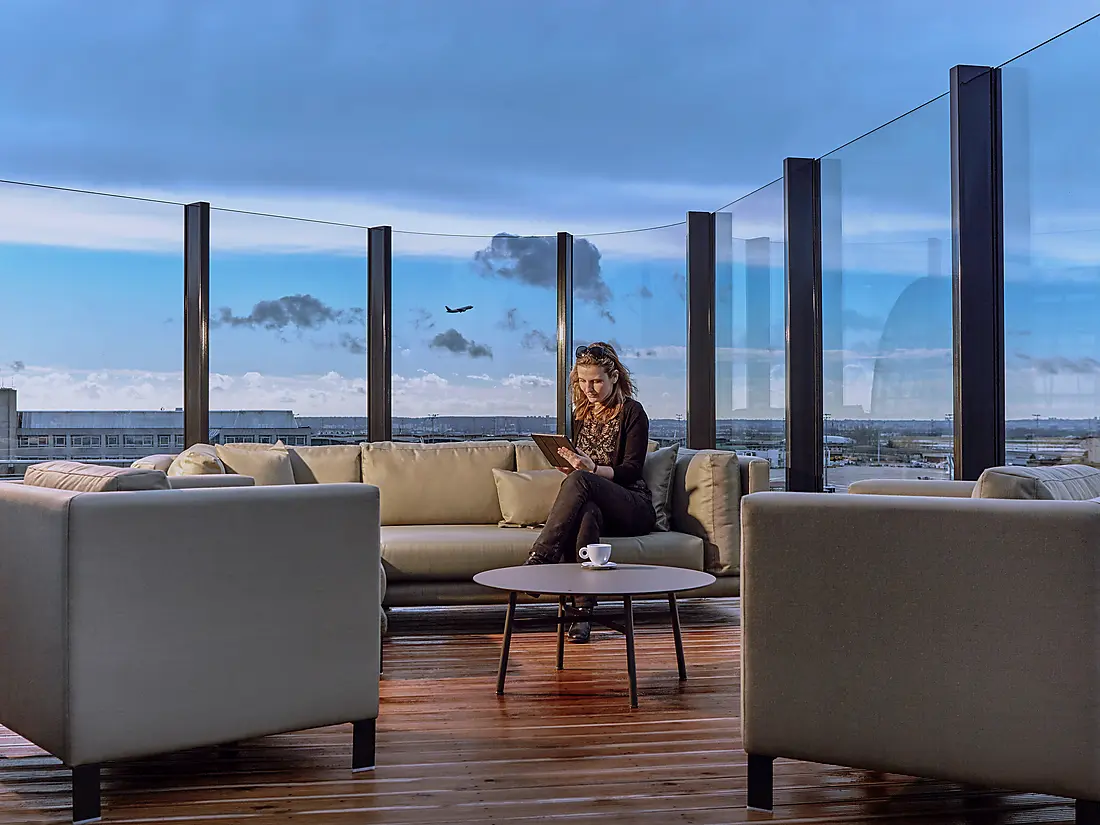 OFFRE CONFORT : TRANSFERT AÉROPORT/HÔTEL + NUIT À L'AÉROPORT PARIS CDG