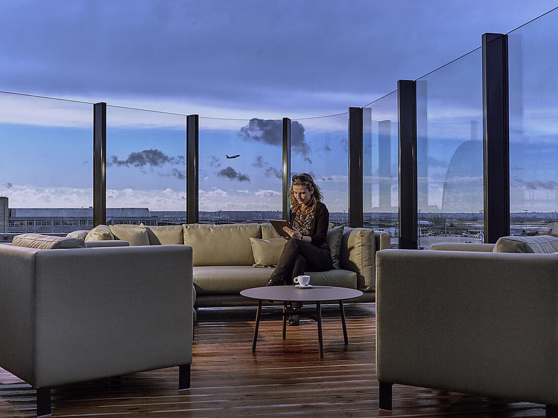 OFFRE CONFORT : TRANSFERT AÉROPORT/HÔTEL + NUIT À L'AÉROPORT PARIS CDG