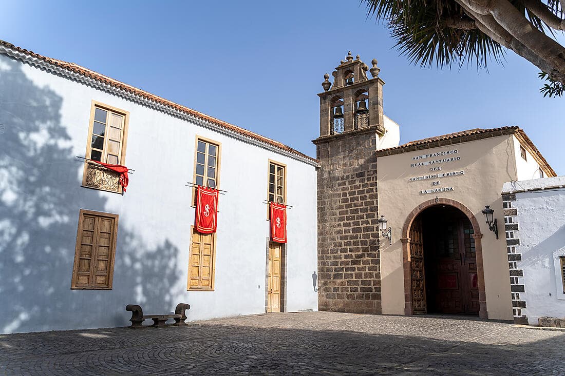 UN APERÇU DE SAN CRISTOBAL DE LA LAGUNA AVEC DÉJEUNER