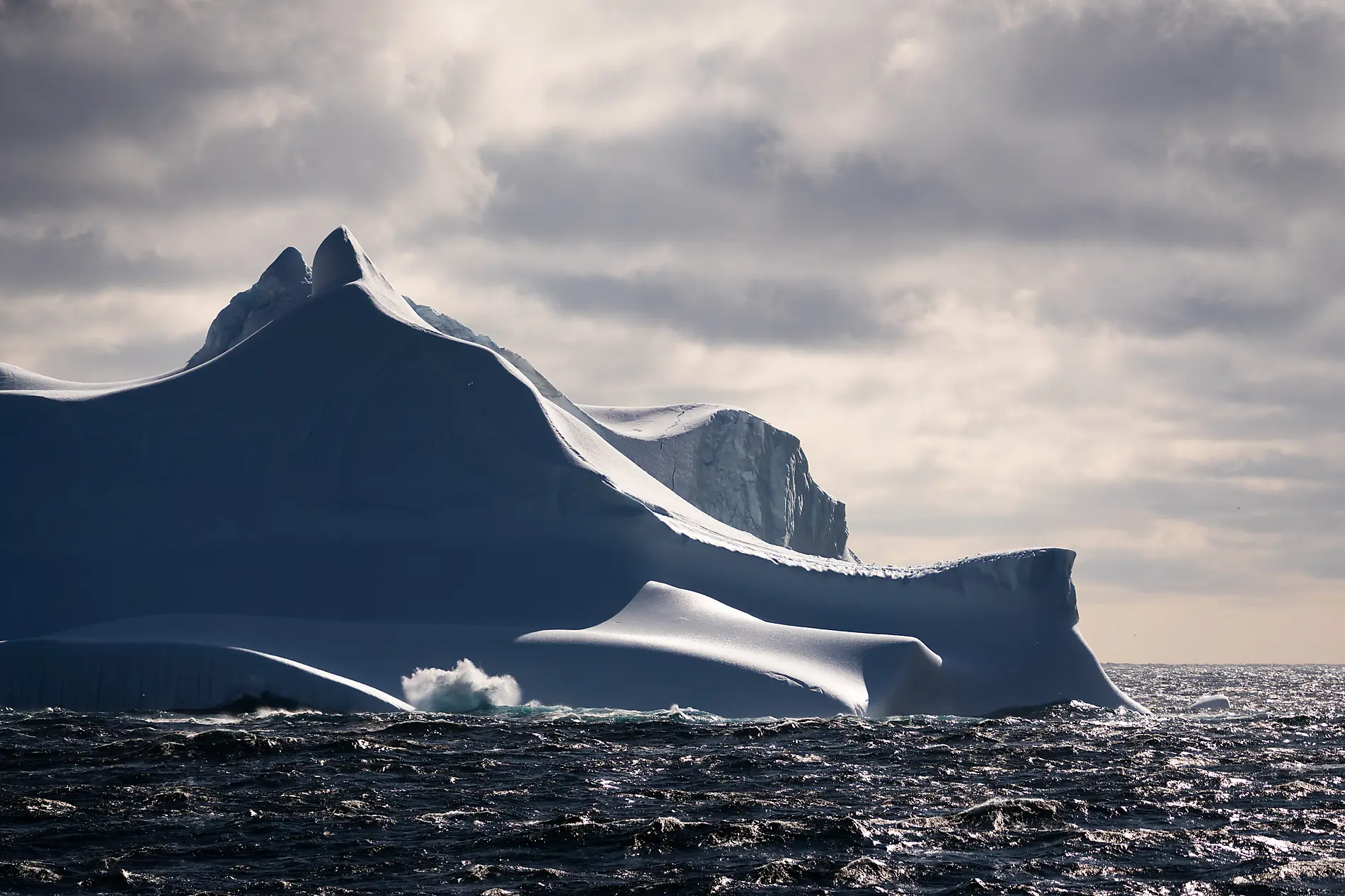 Banquise inexplorée du nord-est du Groenland 