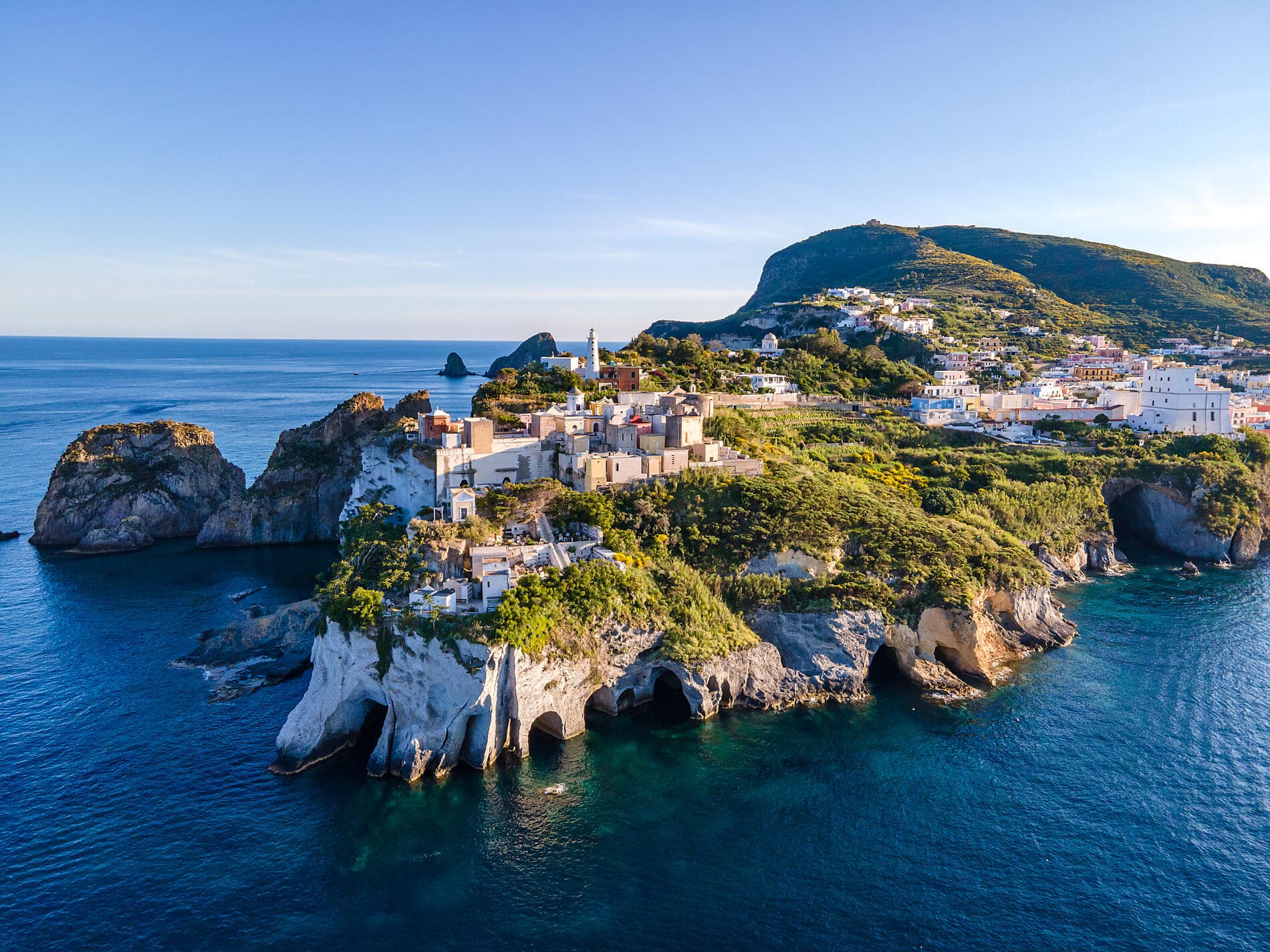 De la Riviera ligure à la Sicile, sous les voiles du Ponant