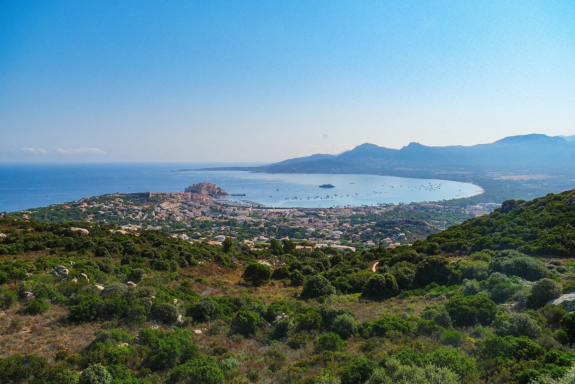 Rivages italiens et ile de Beauté 