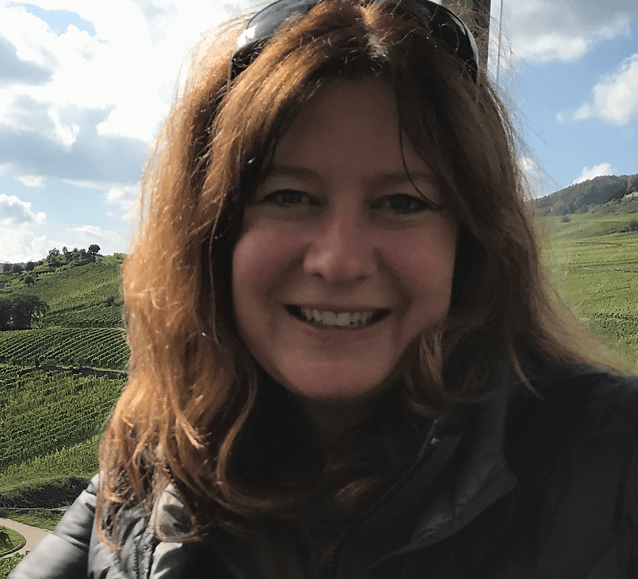 EE011028 SJP Toronto-Boston Maria Banks PHOTO 260618.png