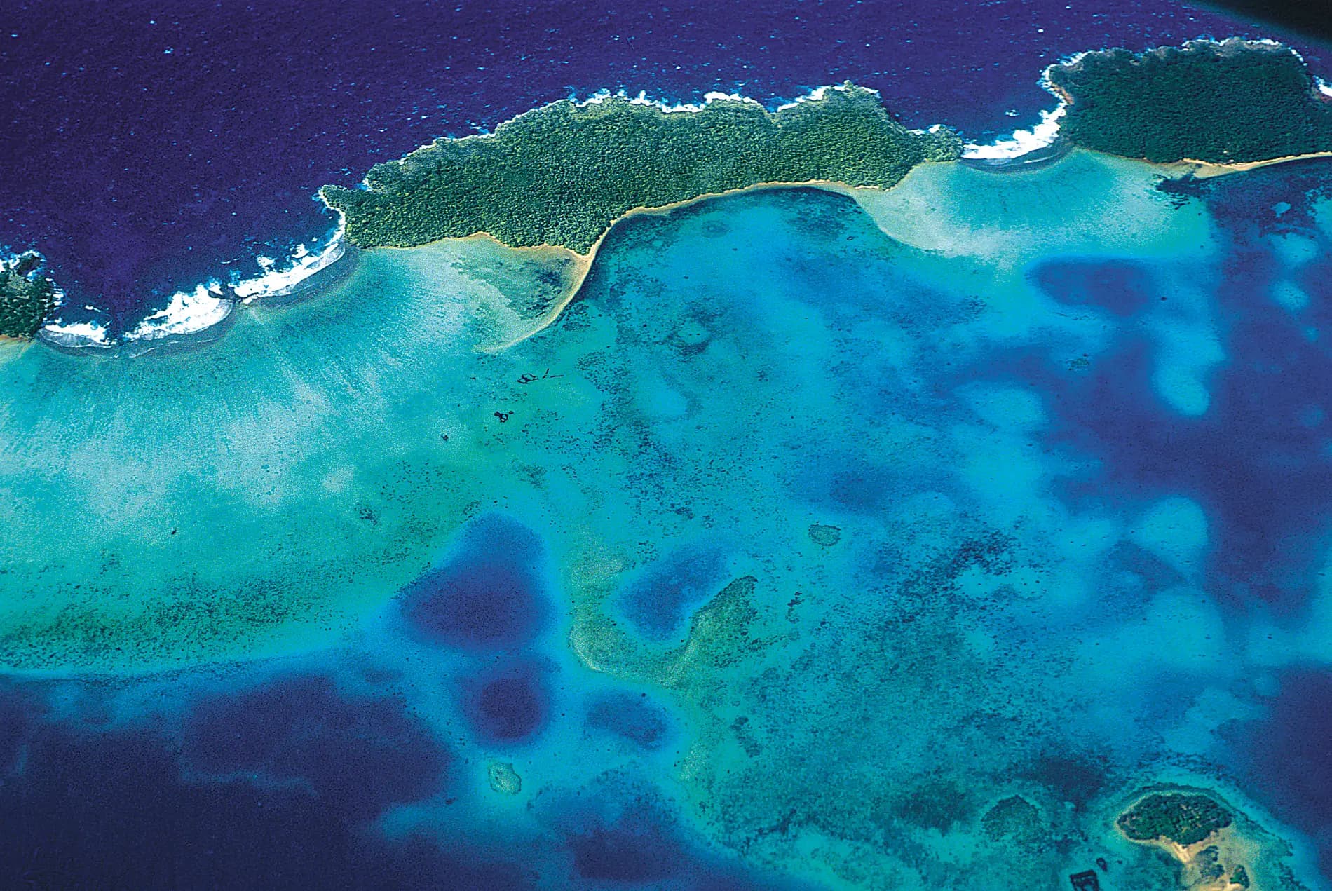 Îles Fidji, Tonga, Cook et îles de la Société