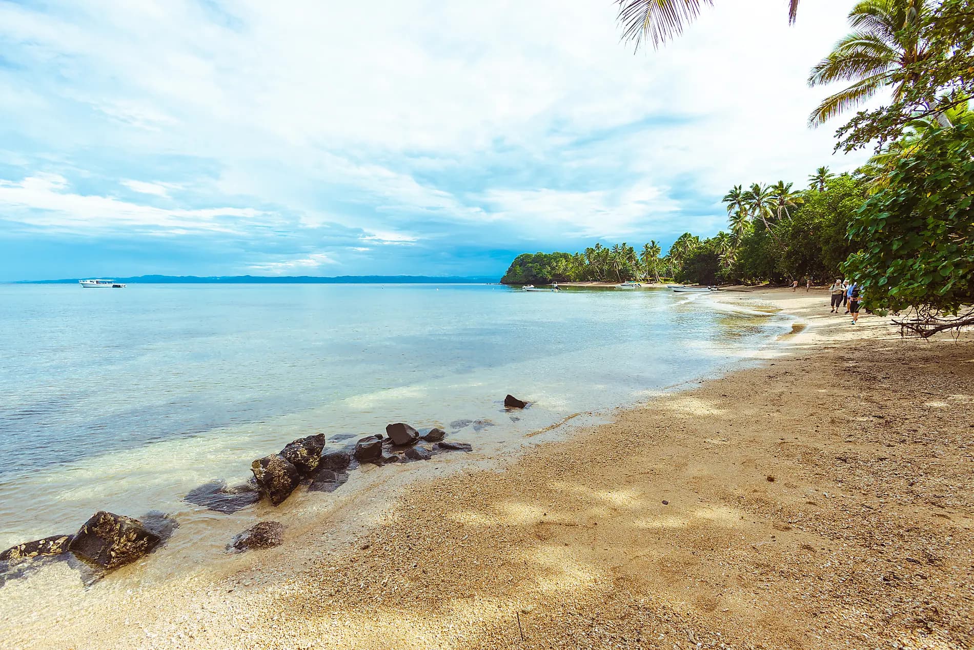 Îles Fidji, Tonga, Cook et îles de la Société