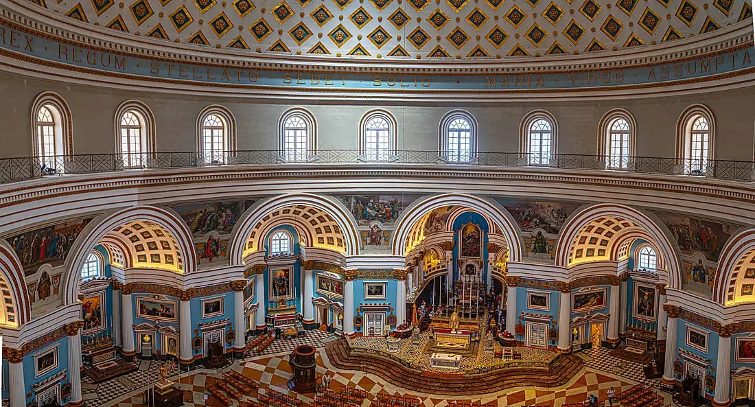 Visite de la basilique de Mosta et du Palazzo Parisio